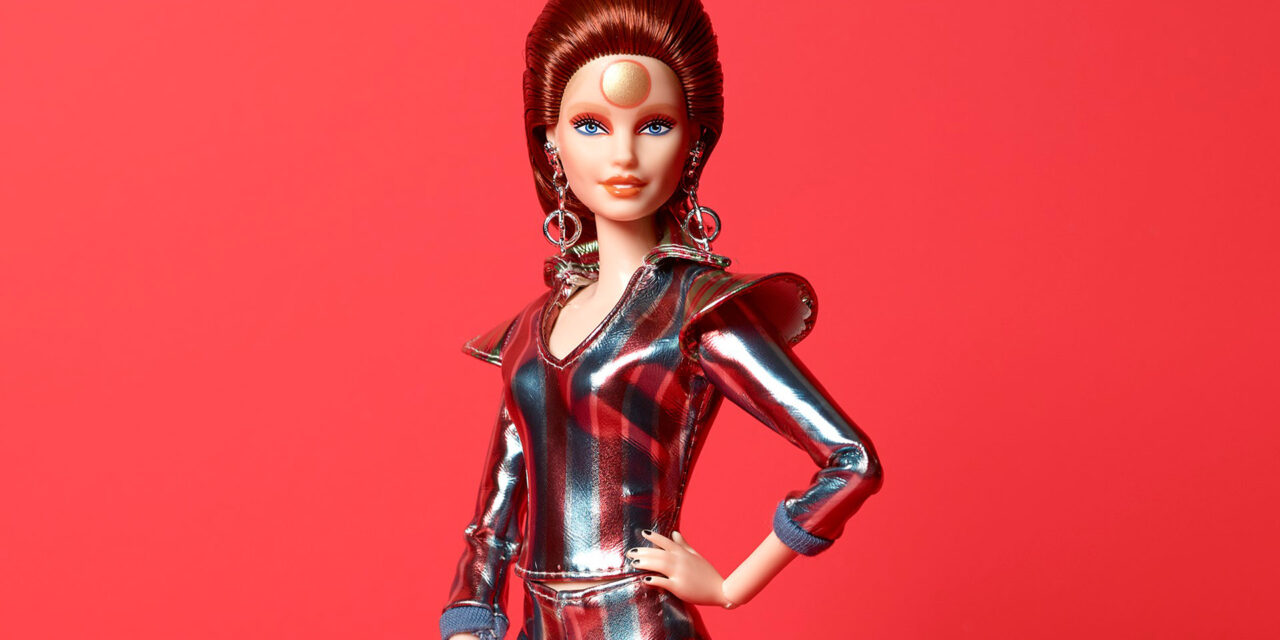 Coleccionando Barbie + David Bowie, al fin sucedió: envejecimos.