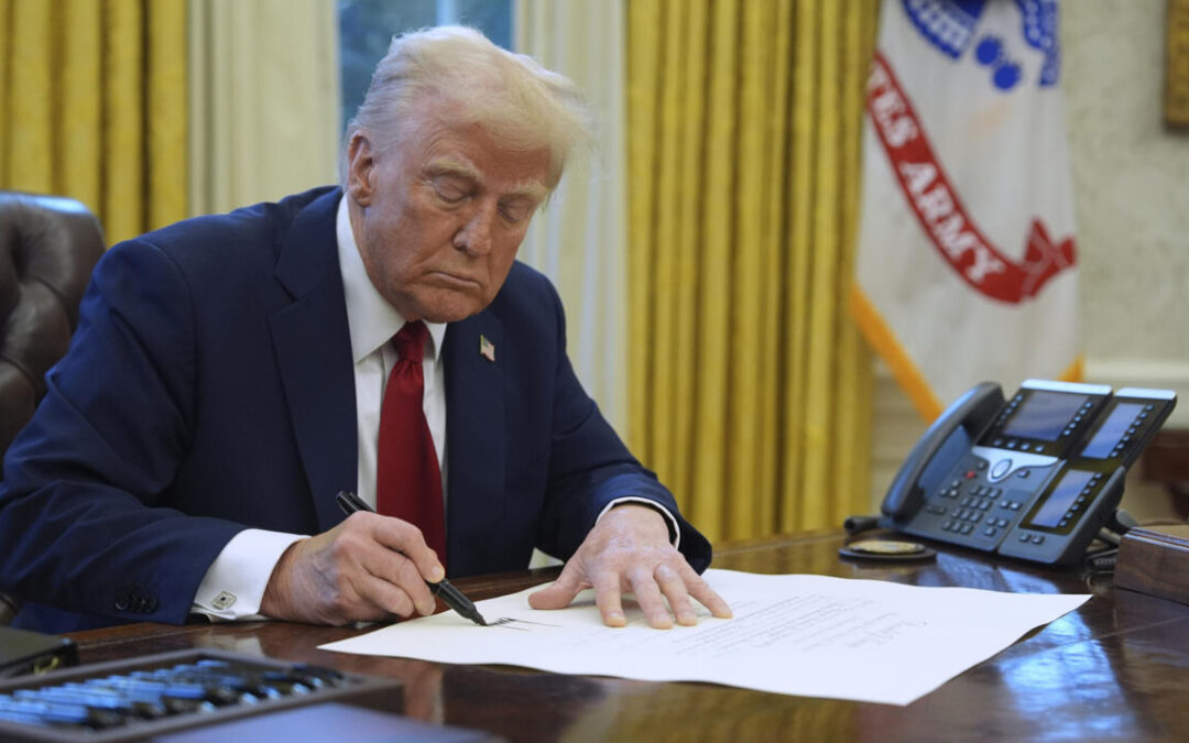 Trump Impone Aranceles del 25% al Acero y Aluminio: ¿Protección o Aislamiento Comercial?