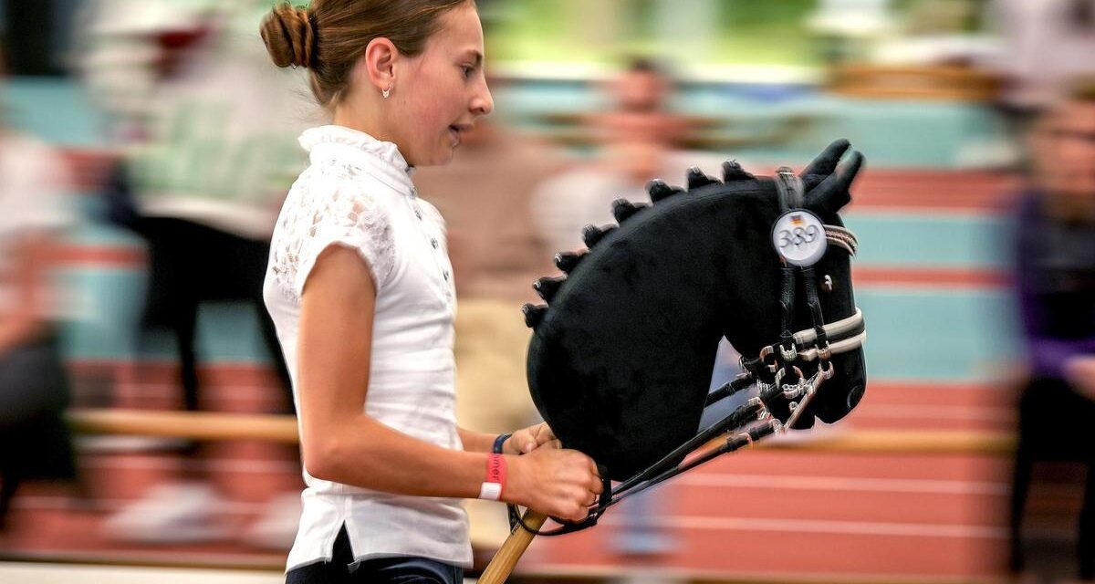 Hobby horsing. ¿Un pasatiempo raro o un deporte a futuro?