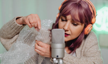 El fenómeno ASMR y por qué calma tu ansiedad