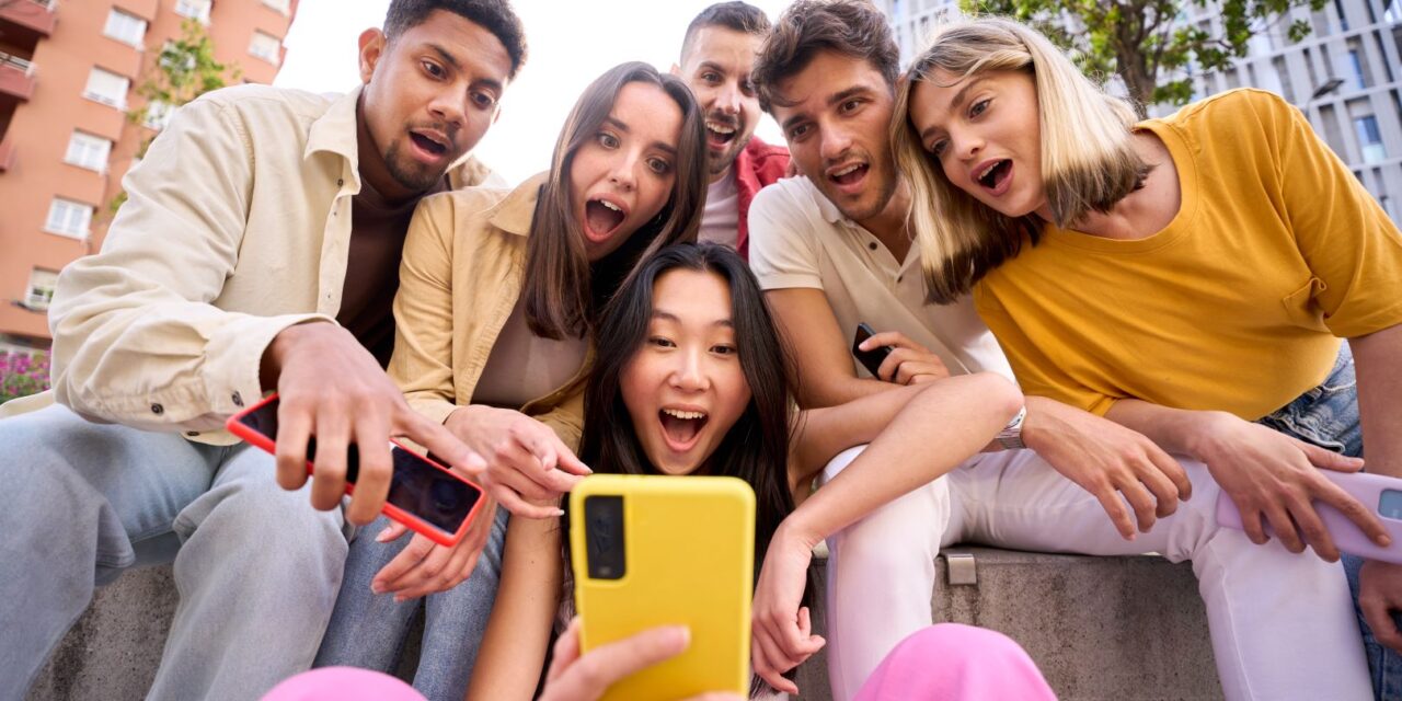 El cerebro de la Gen Z: multitarea, hiperconectado y siempre encendido