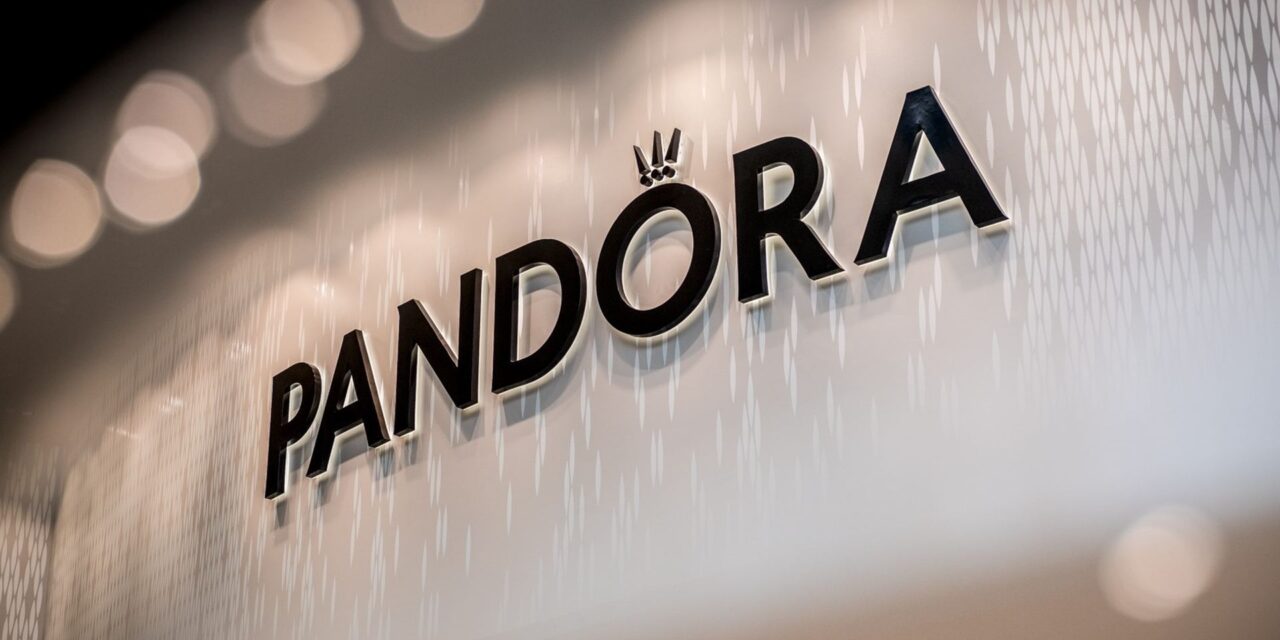 Pandora: Joyería de lujo con un encanto accesible