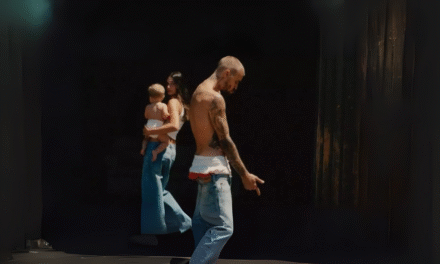 “SWAG”: Justin Bieber Revives Pop with Confidence & Flow