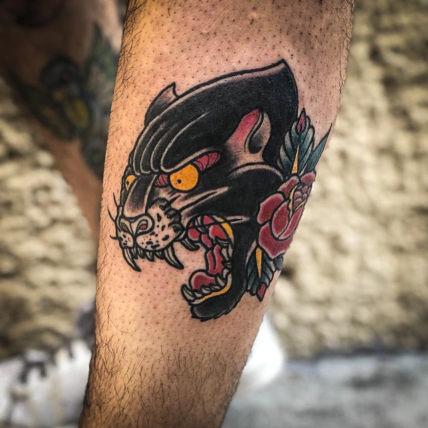 Pantera tradicional americana para el buen @isaac_rodriguez_tattoo !!! El diseño es suyo !! ⚡️⚡️