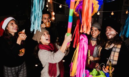 Entre cantos y velas: El origen y la esencia simbólica de las “Posadas mexicanas”