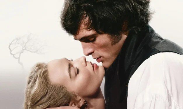 ¿Amor, caos o marketing? El drama oculto detrás de Cumbres Borrascosas.